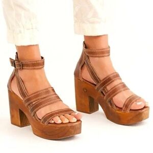 Roan Corey leather wood heel sandals